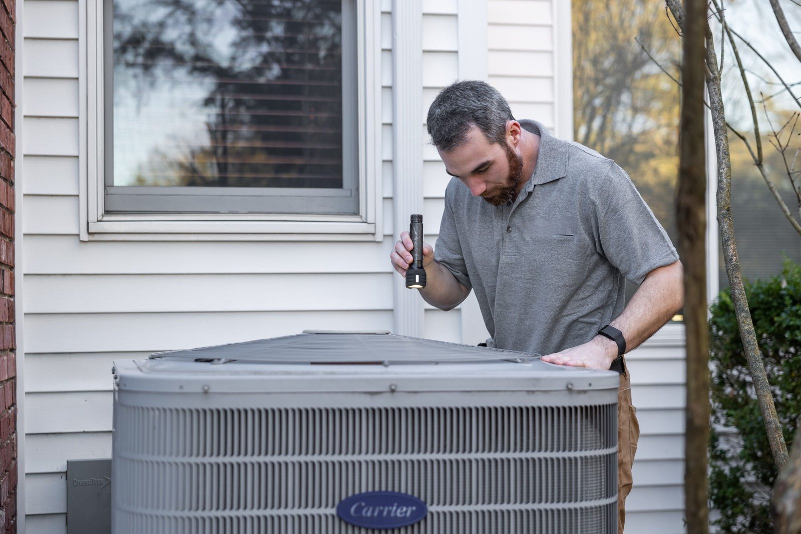 Why Do HVAC Contractors Analyze Runtime Patterns to Diagnose System Problems?